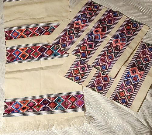 Juego de camino de mesa y funda para cojin